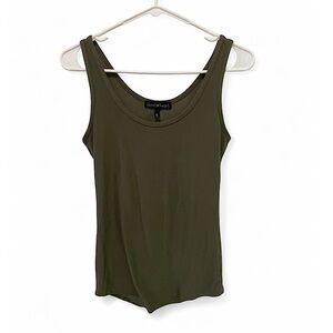 Derek Heart Green Fitted Sleeveless Tank Top
